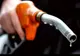 Benzina, la minimul ultimilor trei ani