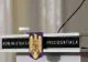 S-au deschis secţiile! ŞOC! Cum a venit îmbrăcat la vot primul candidat care şi-a exprimat dreptul