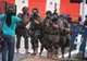 NOU SCANDAL RASIAL în SUA: tânăr de culoare de 18 ani, ÎMPUŞCAT de un poliţist