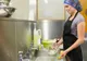 RAPID ŞI UŞOR: Cum să cureţi obiectele din INOX