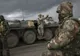 SUA acuză Rusia că trimite în continuare arme grele în Ucraina 