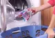 Pericolul din capsulele de detergent lichid
