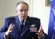 Philip Breedlove: Occidentul ar trebui să considere trimiterea de armament defensiv Ucrainei