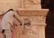 Statul Islamic mai distruge un loc istoric cu ciocane și mitraliere