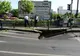 Trafic suspendat pe Podul Izvor din Capitală, după ce un crater a apărut în asfalt