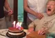 Super-viral! Ce a păţit o bătrânică de 102 ani când a suflat în lumânările de pe tort