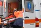 Tânără rănită grav după ce mașina pe care o conducea a lovit o ambulanță în misiune