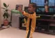 Un băieţel de cinci ani îl imită perfect pe Bruce Lee 
