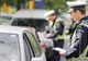 Ce să faci când te opreşte un poliţist în trafic? Mit vs. realitate 