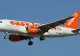 O fotografie cu un avion low cost reparat cu bandă adezivă a îngrozit privitorii. Care e explicaţia