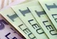 Aberant: bărbat imobilizat la pat, pus să plătească 5.300 de lei la CAS, pentru un venit de doi lei