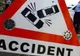 Accident mortal: un mort și doi răniți, după ce un autocar s-a ciocnit de un autoturism 