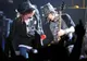 Chitaristul DJ Ashba părăseşte Guns N' Roses. Ce mesaj i-a trimis solistului Axl Rose