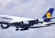 Avion Lufthansa, la un pas de coliziune cu o dronă lângă Varșovia