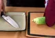 Ce se întâmplă dacă bagi un ştiulete de porumb la microunde. E incredibil!