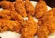 Un bucătar a făcut publică reţeta puiului crispy de la KFC