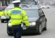 Poliţist din Capitală, accident grav în timpul unei razii. Un şofer l-a târât pe şosea 500 de metri