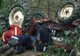 Un bărbat s-a răsturnat cu tractorul în Caraş Severin. Poliţiştii, uluiţi când au văzut cine e omul