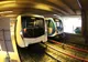 S-a aruncat în faţa metroului, însă a scăpat cu viaţă ca prin minune
