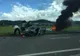 Un avion de mici dimensiuni s-a prăbușit peste o mașină. Victimele se află în stare critică