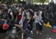Criza imigranților. Violențe provocate de refugiați la granița cu Croația