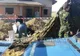 Moment șocant la Iași. Săpa fundația pentru casă când a făcut o descoperire teribilă