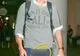 Ashton Kutcher, fotografiat în cea mai jenantă ipostază. Nu a mai avut cum să ascundă asta de papara