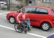 Caz cutremurător: a rugat o fetiţă să îl ajute cu bagajele, dar apoi a făcut ceva groaznic