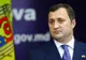Vlad Filat, încătuşat, către cei dragi: "Mama, tata, vă iubesc. Angela, te iubesc. Copii, vă iubesc"