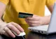 Noaptea de joi spre vineri, în vria Black Friday. Stocuri epuizate, nervi, site-uri în avarie
