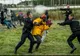 Criza imigranților. Ciocniri violente în Franța: 16 polițiști au fost răniți