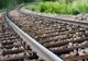 Situaţia de urgenţă: Un tren care transporta acid sulfuric a deraiat