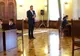 Iohannis, înconjurat de copii: "Programarea poate fi accesibilă chiar şi la vârste mici" 