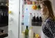 Află dacă ai alimente expirate la rece: cât ai voie să ţii diverse produse la frigider şi congelator