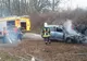Un bărbat a încercat să plece cu maşina de la locul accidentului, dar autoturismul i-a luat foc