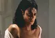 O fotografie nud cu Michael Jackson a stârnit controverse în lume