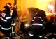 Incendiu într-o intersecție aglomerată. Un autoturism a luat foc