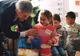 Cioloș, în vizită la o grădiniță: "Am întâlnit copii veseli. Mi-au dat energie cât pentru tot anul"