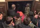 CHIŞINĂU. UNIMEDIA: Unii deputaţi, deghizaţi în poliţişti pentru a fi scoşi din Parlament