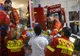 Veste bună despre un supravieţuitor al tragediei din Colectiv: "A reuşit să facă primii paşi singur"