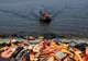 Peste 2.500 de veste de salvare contrafăcute destinate imigranţilor, confiscate în Turcia
