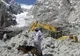 Minunea de pe Siachen: Un soldat a fost găsit în viaţă după 6 zile de la producerea avalanşei