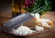 Obișnuiești să razi parmezan peste mâncare? Oprește-te acum! Trebuie să știi asta neapărat