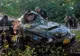 O prezentatoare tv se zbate între viață și moarte. Mașina pe care o conducea a rupt doi copaci