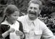 Cum arată acum nepoata lui Stalin. Te îngrozești! Bunicul ei s-ar răsuci în mormânt s-o vadă