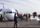 Un avion cu 116 persoane la bord a aterizat fără trenul din față