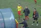 Cea mai mare nebunie de la bucuria marcării unui gol. Un jucător a spart cu capul banca de rezerve