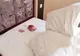 A găsit 1.500 de euro sub pernă în camera de hotel. Ce s-a întâmplat după aceea i-a şocat pe toţi