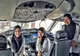 Un echipaj de femei-pilot în țara unde femeile nu au voie să conducă mașina