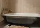 Descoperire fabuloasă pentru doi instalatori în timp ce renovau o baie.Vor să li se întoarcă norocul